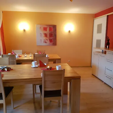 Guest house Haus Am Kastanienwald 3*