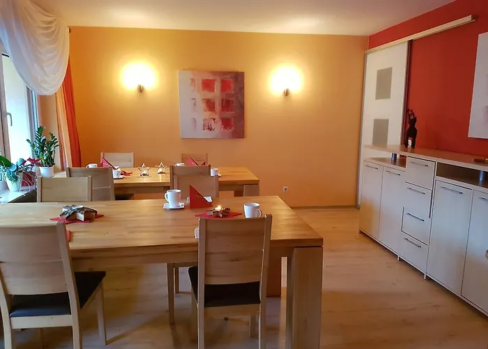 게스트하우스 Haus Am Kastanienwald 3*